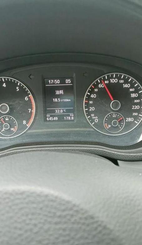 帕萨特1.8油耗怎么样