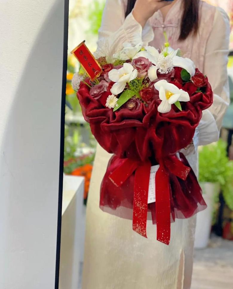 见丈母娘带什么礼物好