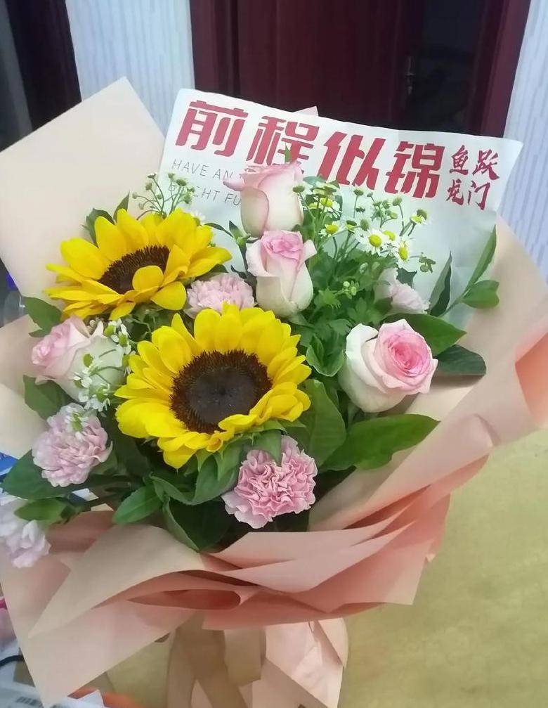 回母校送什么花合适